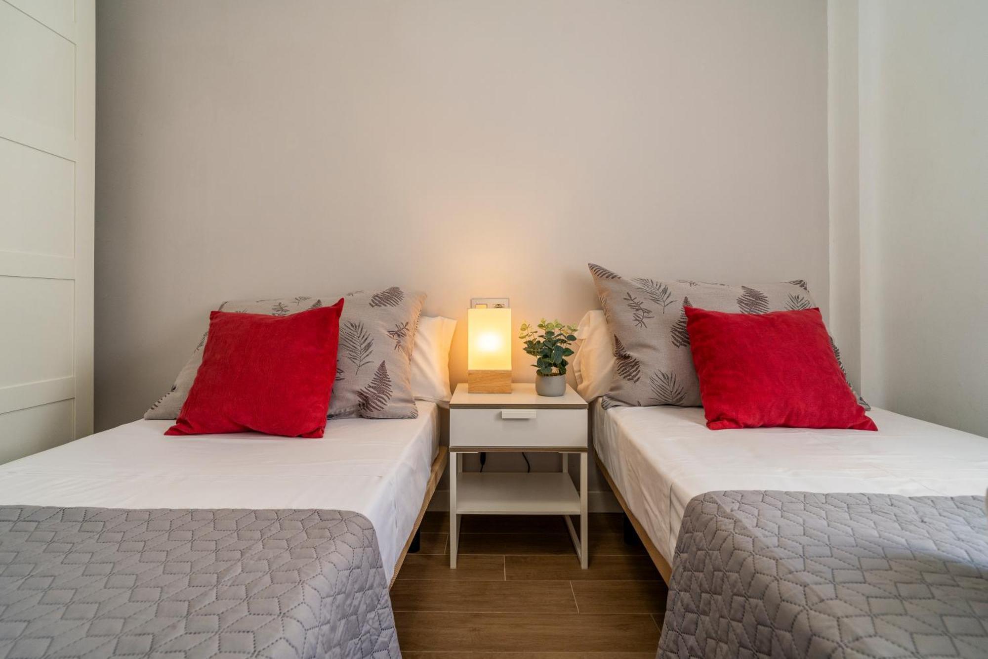 New Luxury House In The Center! Nuevo Piso De Lujo En El Centro. Apartment Malaga Exterior photo